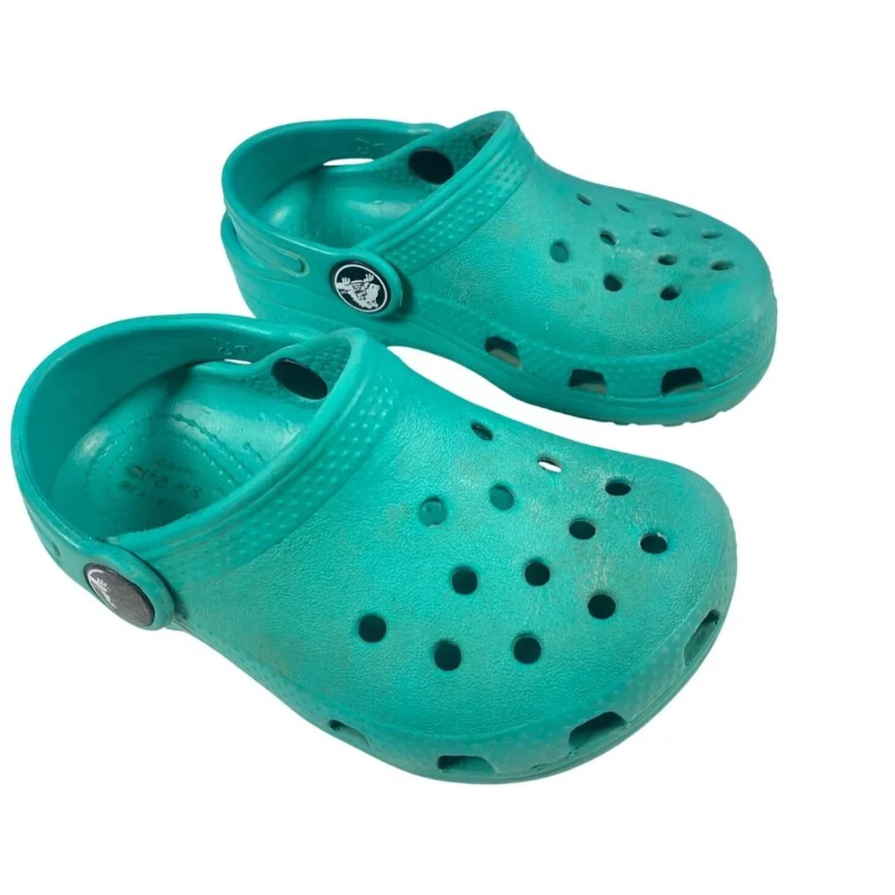 Crocs Classic Green Slip On Clogs Toddler Size C 7 shoes